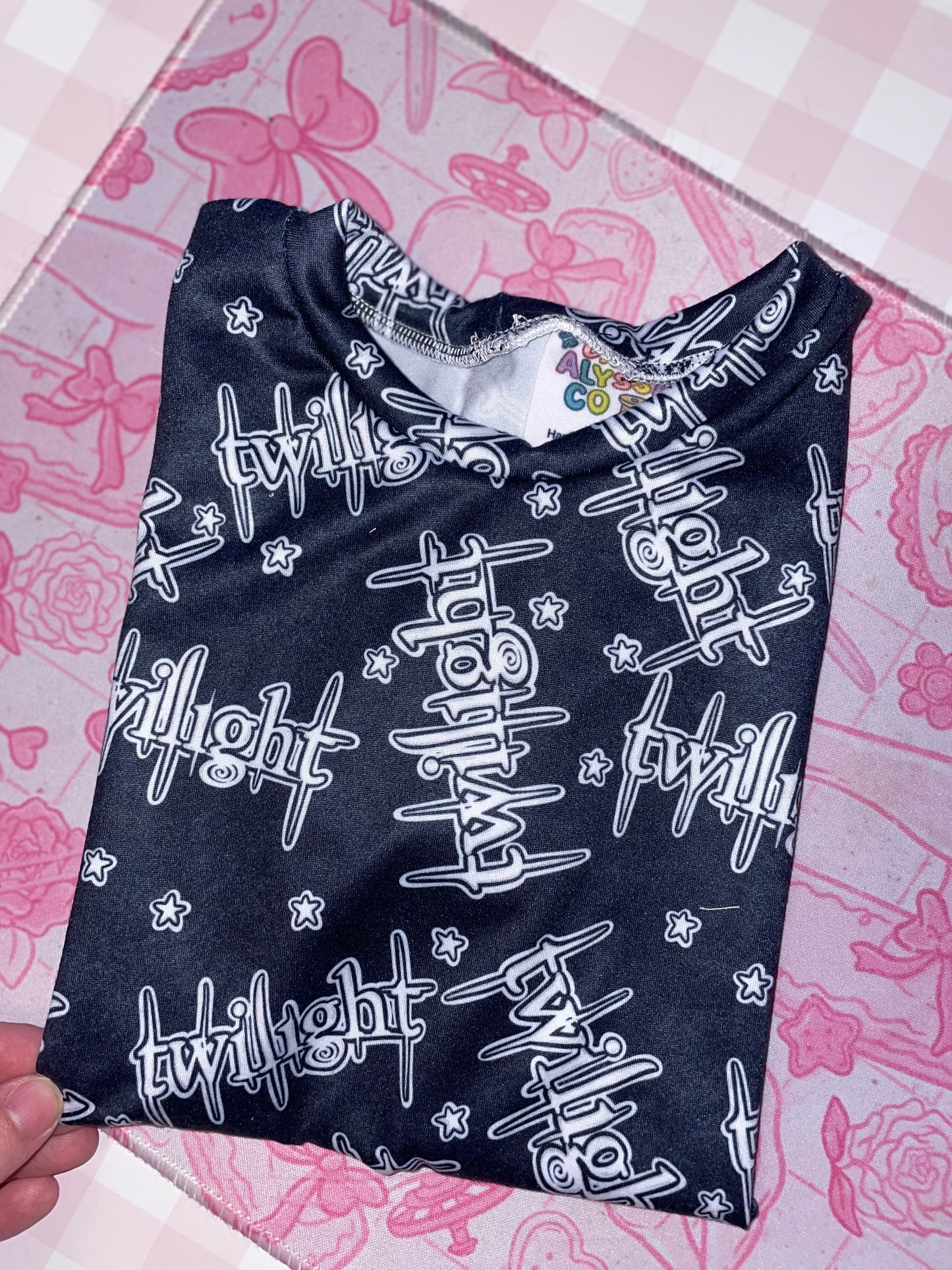 4T hoa hoa basic tee